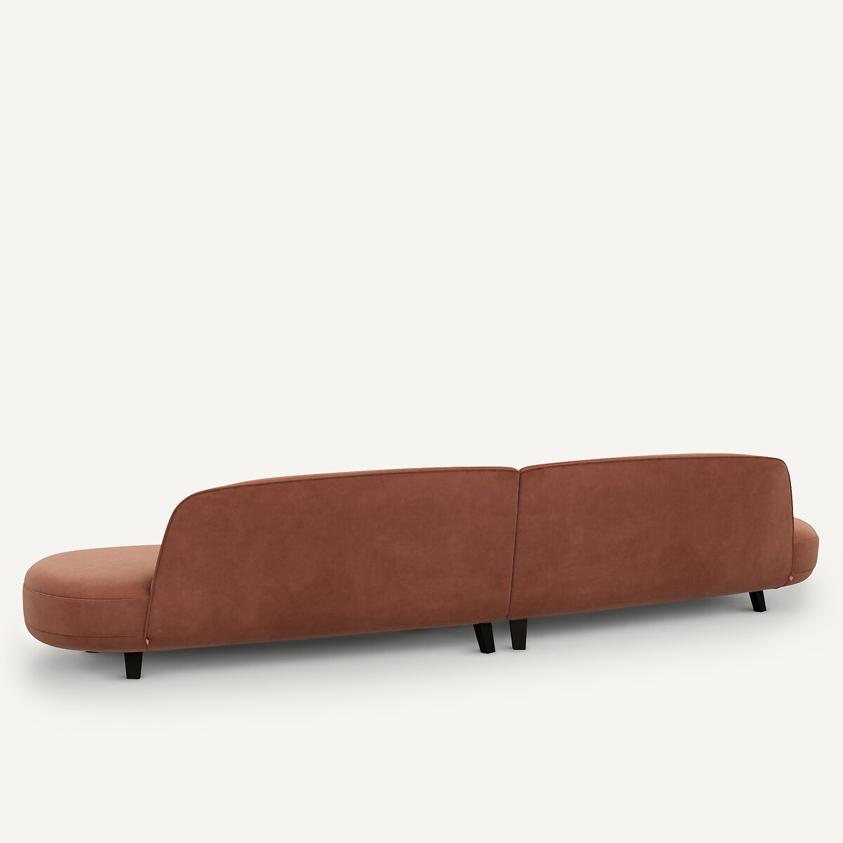 AM.PM<br>Sofá de 6 lugares, design Rosebury E.Gallina