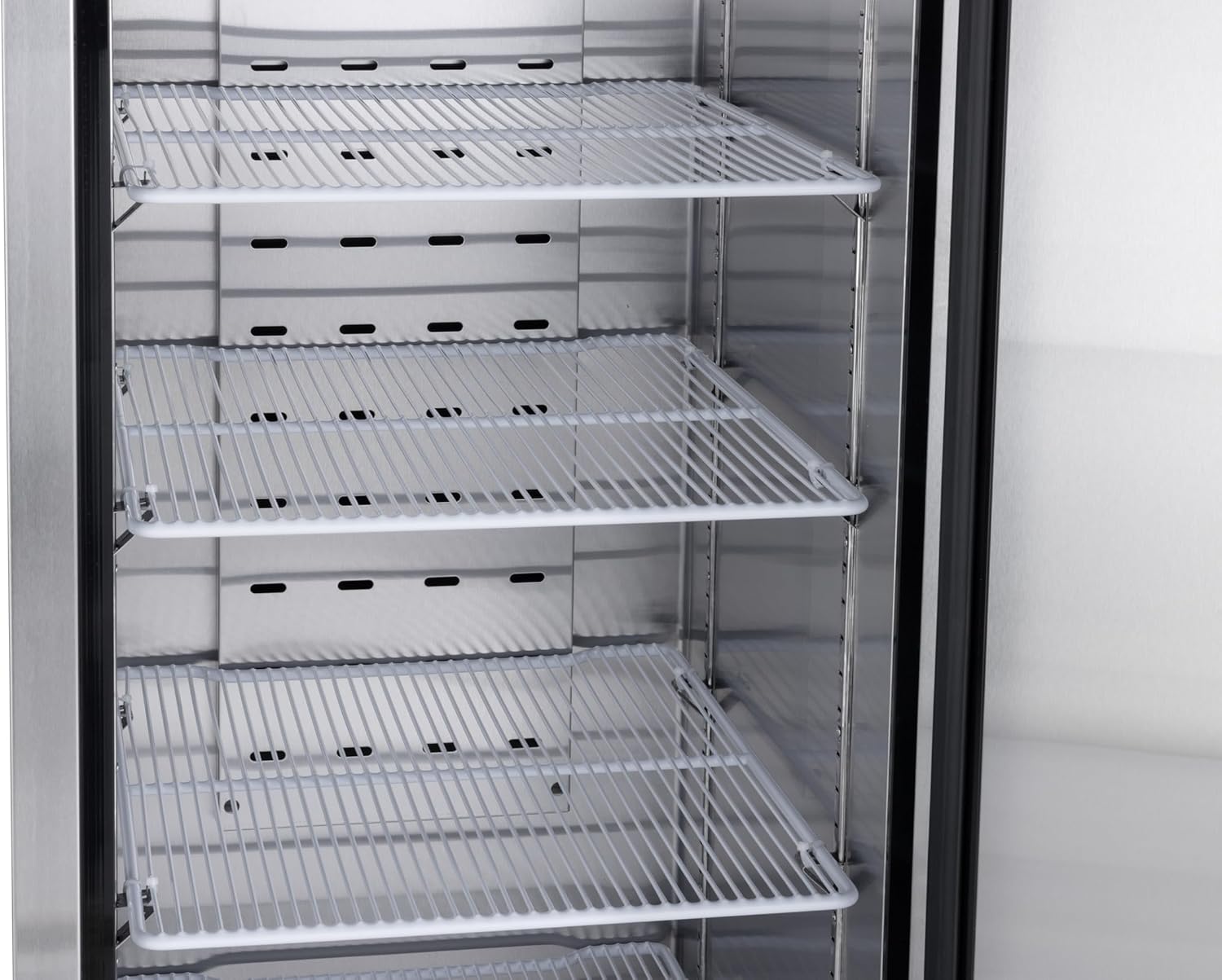METRO Professional Gefrierschrank GFR6400S, Edelstahl, 59.5 x 64 x 188.5 cm, 240 L, statische Lüfterkühlung, 480 W, mit Schloss, Silber