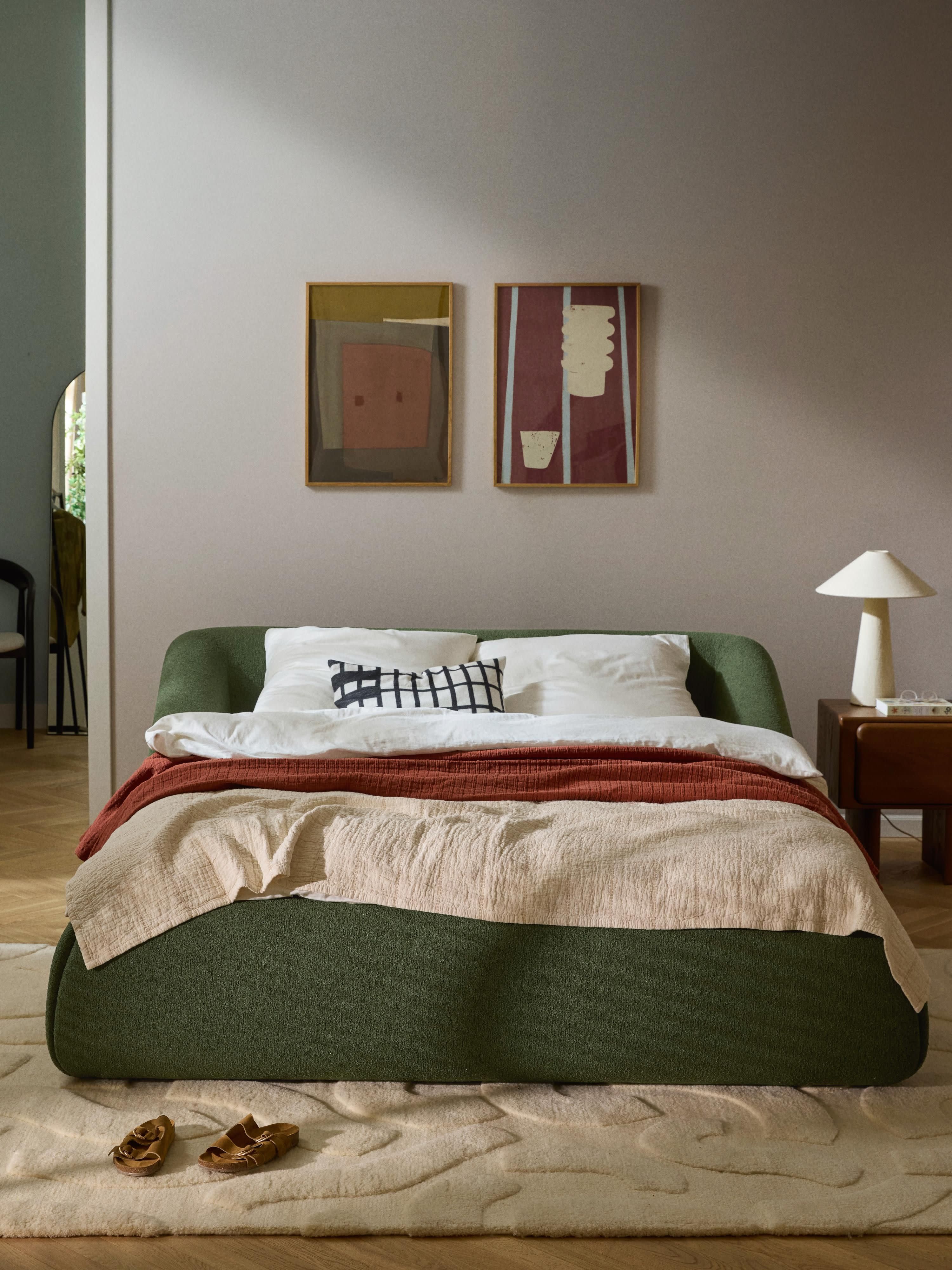 Gestoffeerd bouclé bed Sofia