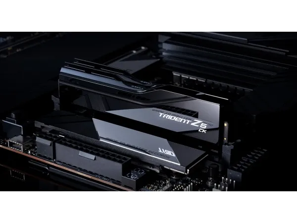 G.Skill Trident Z5 CK - DDR5 - sæt - 48 GB: 2 x 24 GB - DIMM 288-PIN - 8200 MT/s / PC5-65600 - CL40 - 1.4 V - ikke bufferet - ikke-ECC - glansfuld piano sort
