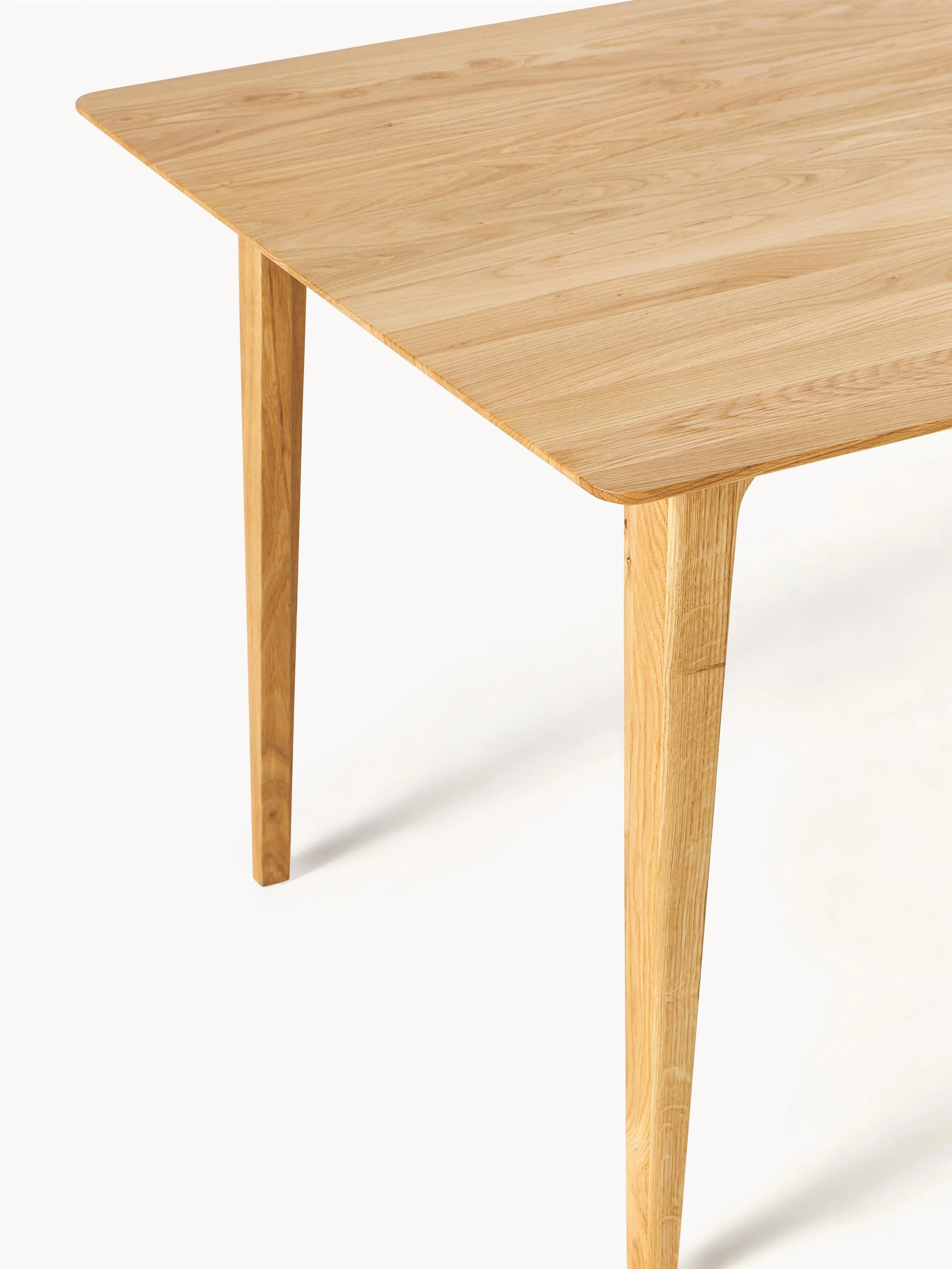 Eettafel Archie van eikenhout, in verschillende formaten