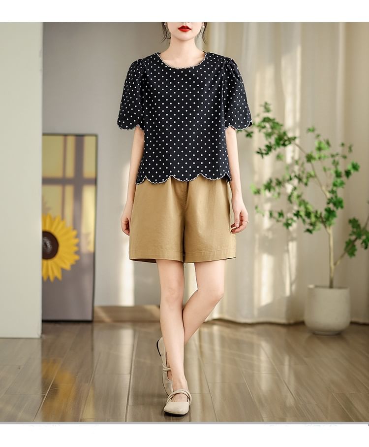 Taragon - Blouse met korte mouwen, ronde hals en gestippelde rand