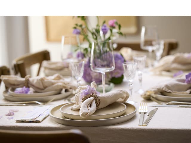Studio Round Frokosttallerken Matte white/Matte sand
