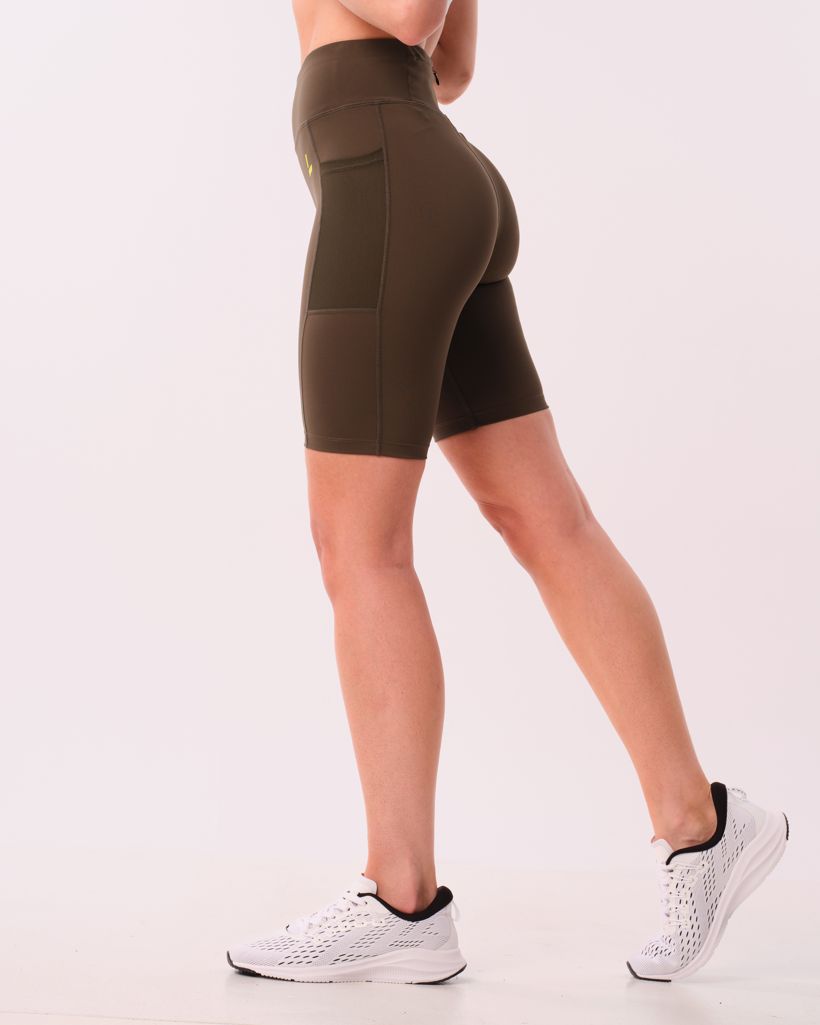 LEVITY Radical Run Pocket Shorts Green Forest