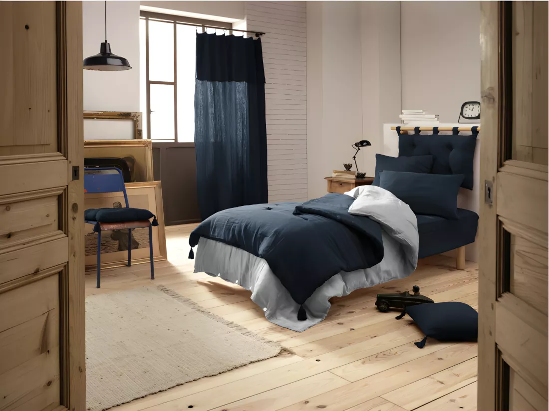 Édredon 90 x 200 cm gaze de coton bleu nuit avec 4 pompons - PEPA