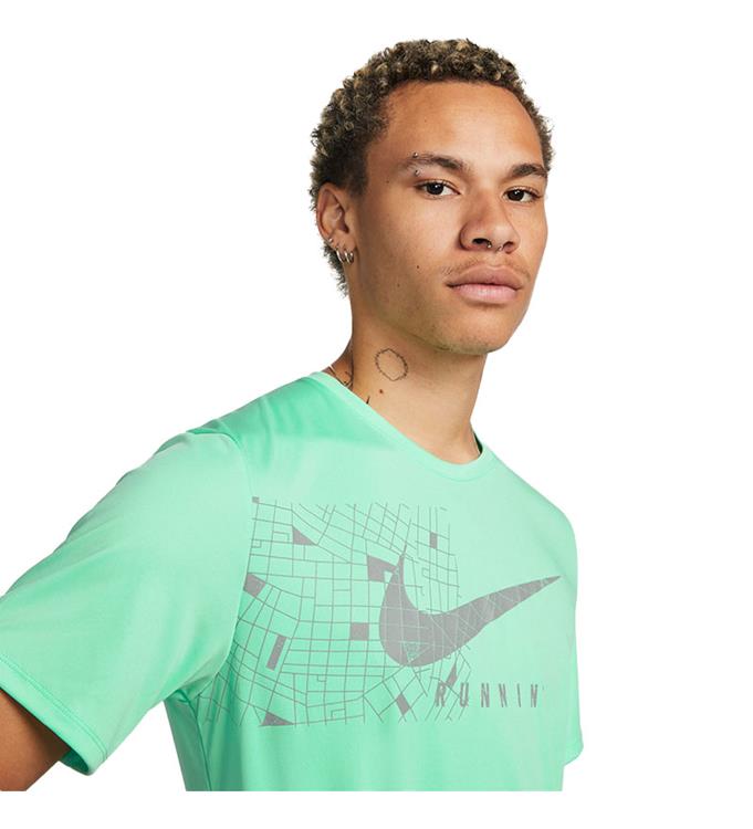 Nike Men Dri-FIT UV Miler Run Division Hardloopshirt