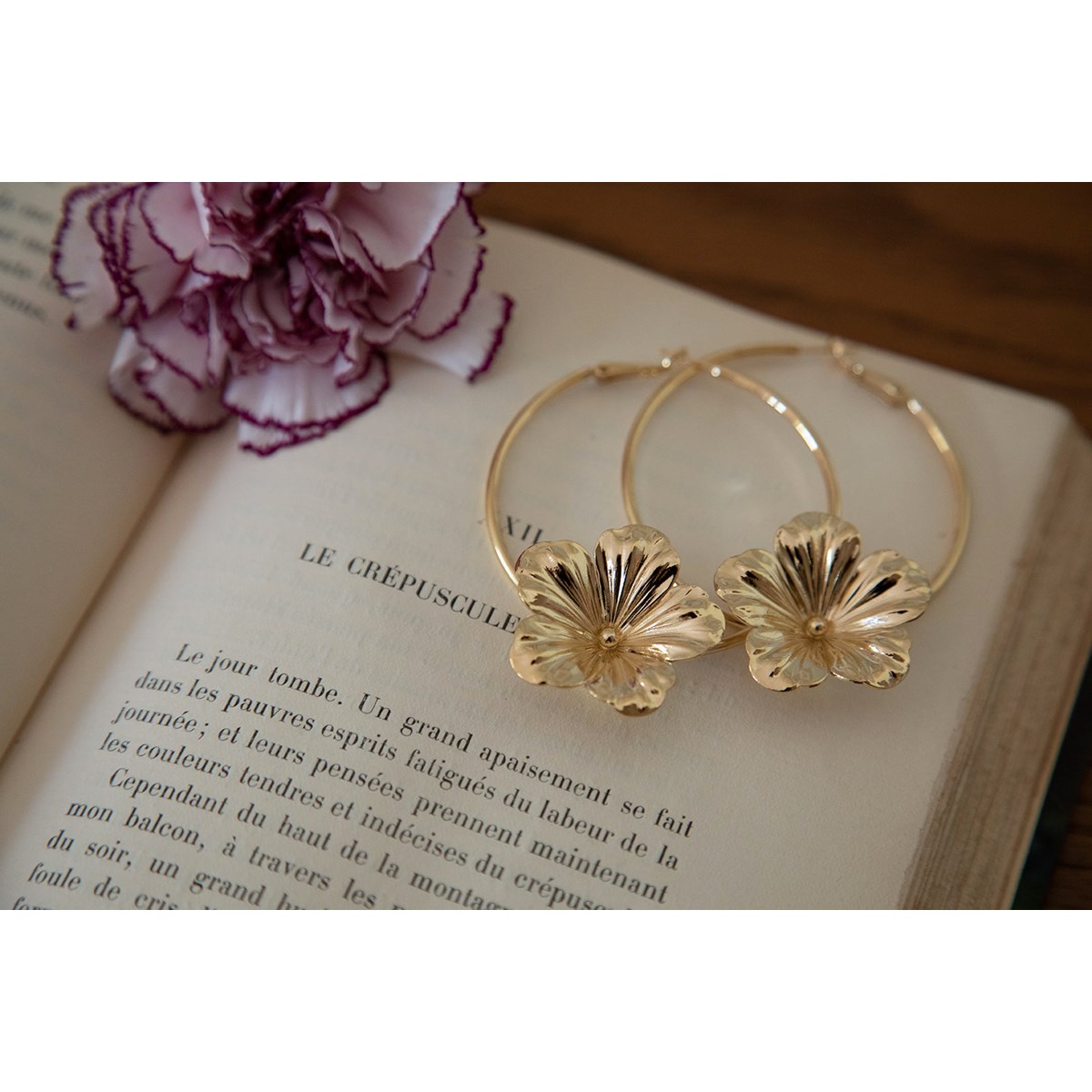 boucles d'oreilles créoles fleurs doré à l'or fin - GAÏA