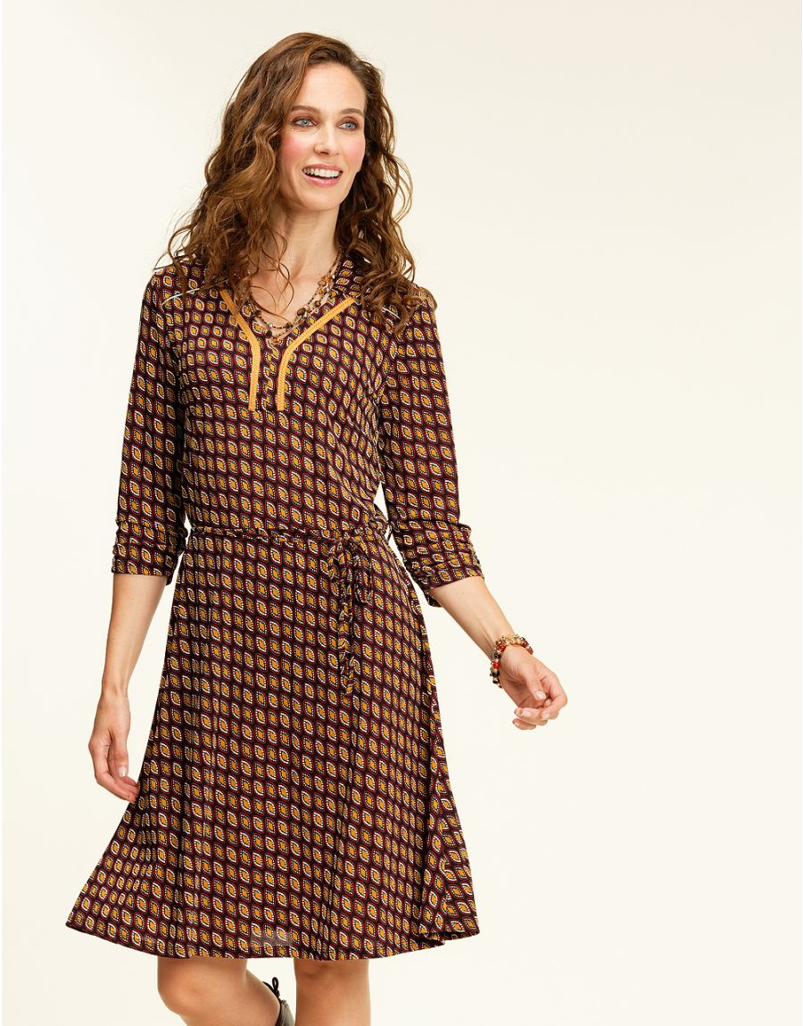 Robe bordeaux doré
