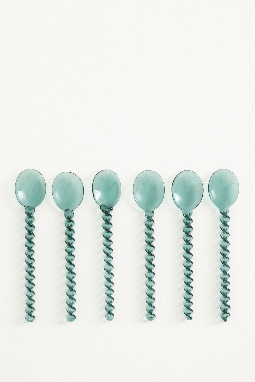 Blauwe glazen lepel twisted