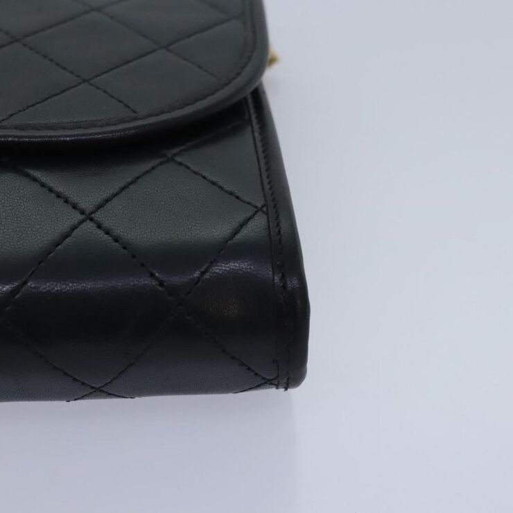 Chanel Vintage Chanel Shoulder Bag Black