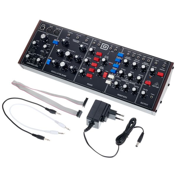 Behringer Model D Bag Bundle