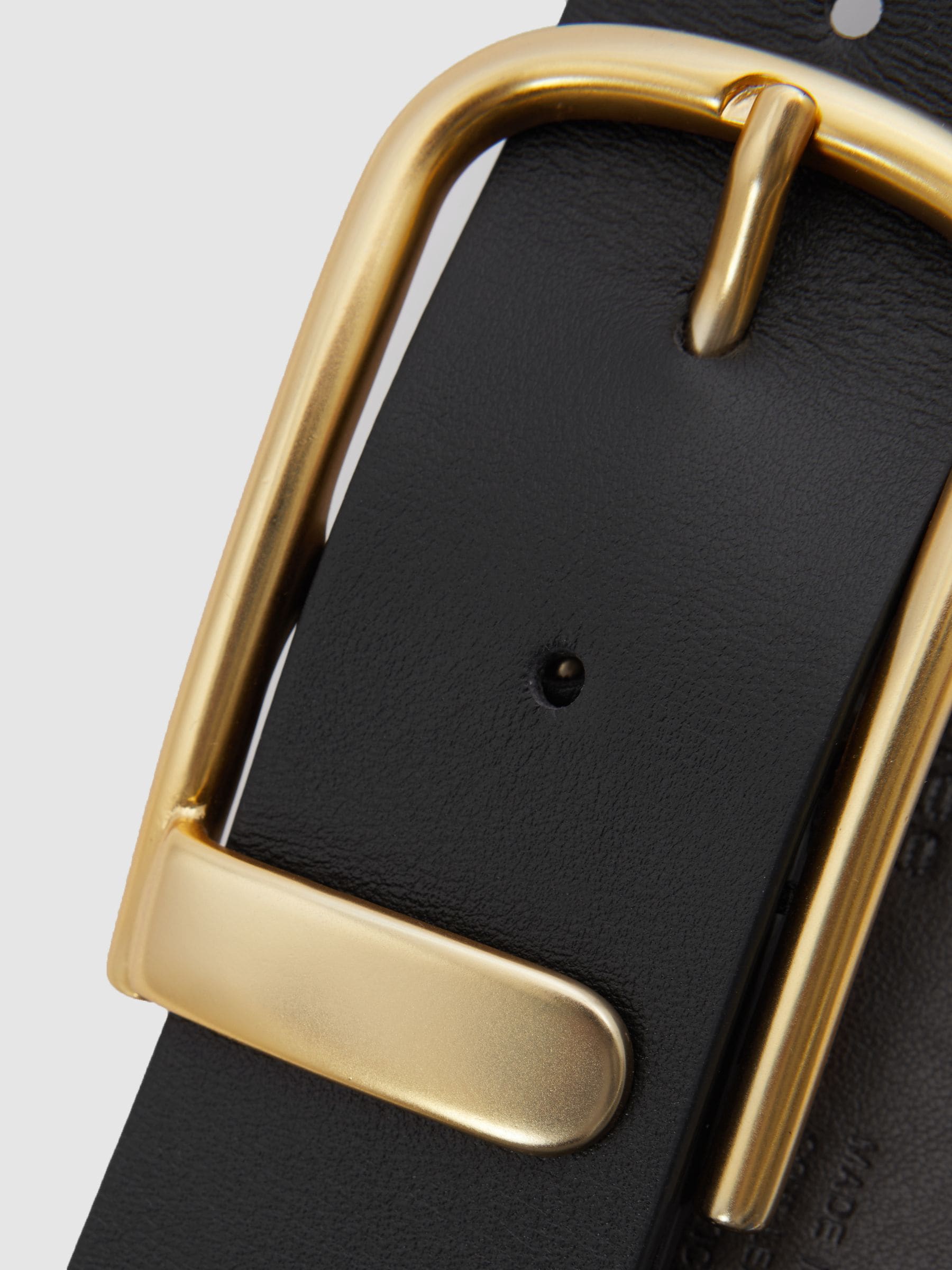 Zwart - Reiss Iyla leren riem met halve gesp