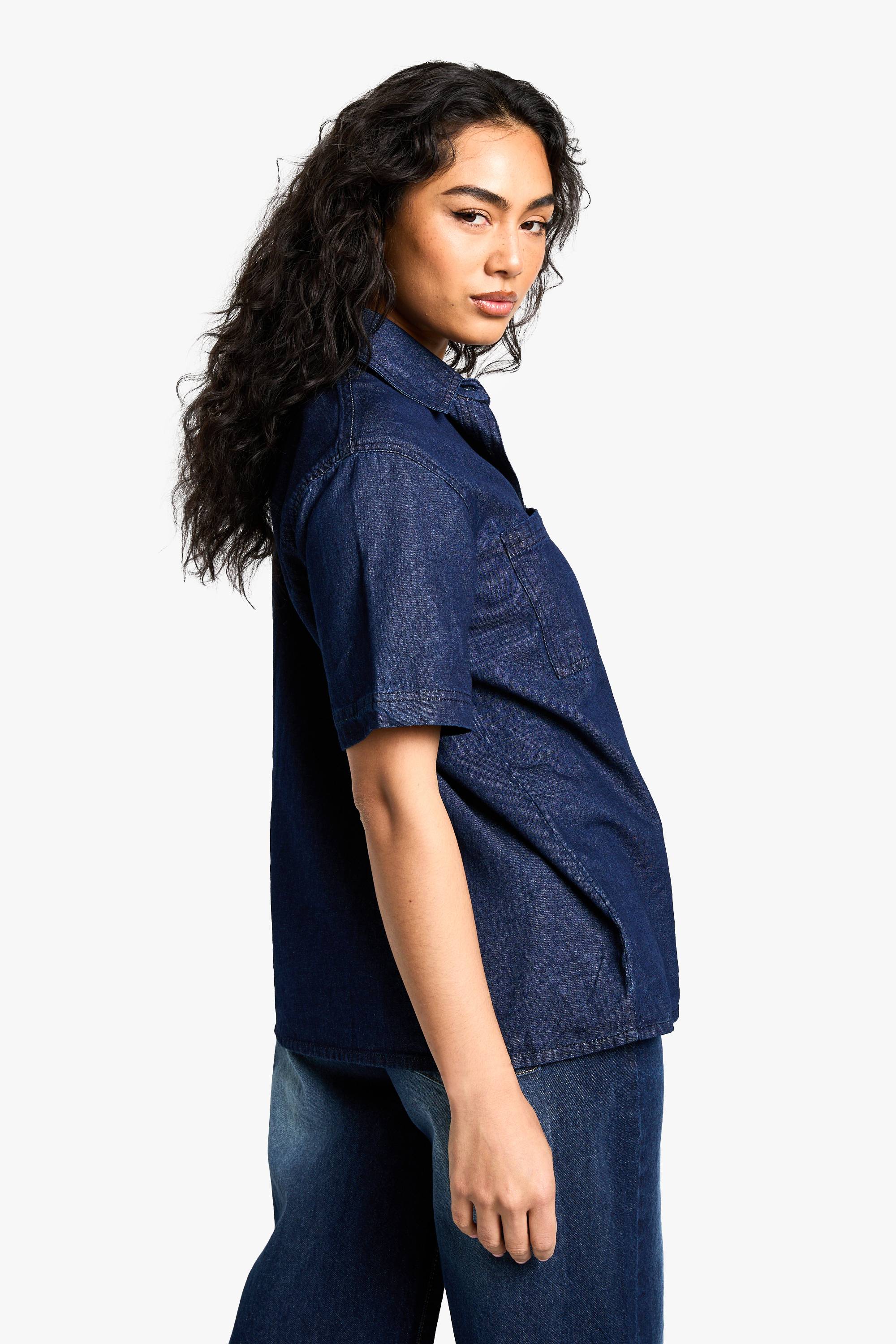 boohoo Chemise en jean chambray à manches courtes