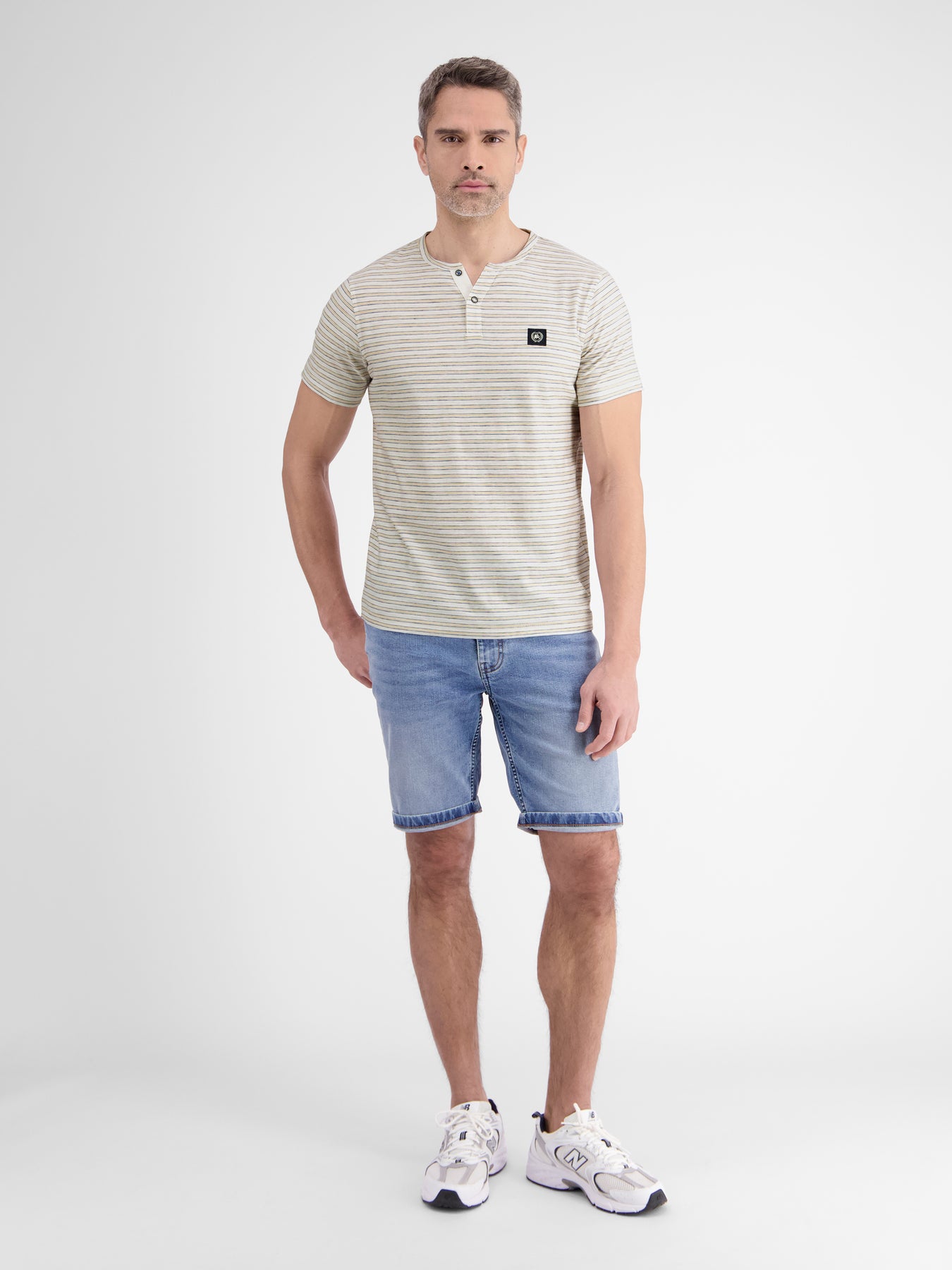 Herren Serafino-Shirt, gestreift