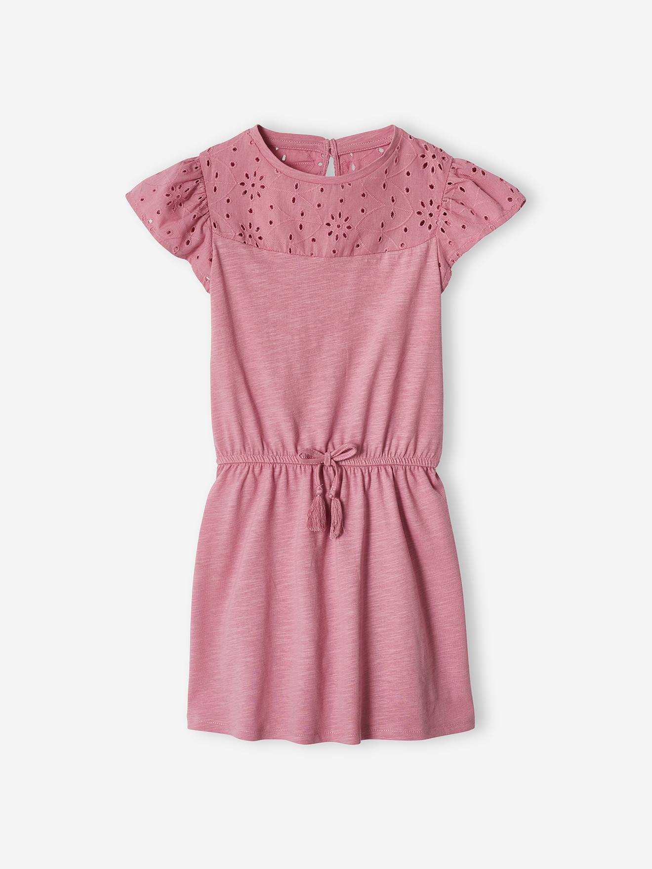 Vestido infantil com detalhes em bordado inglês na cor malva.