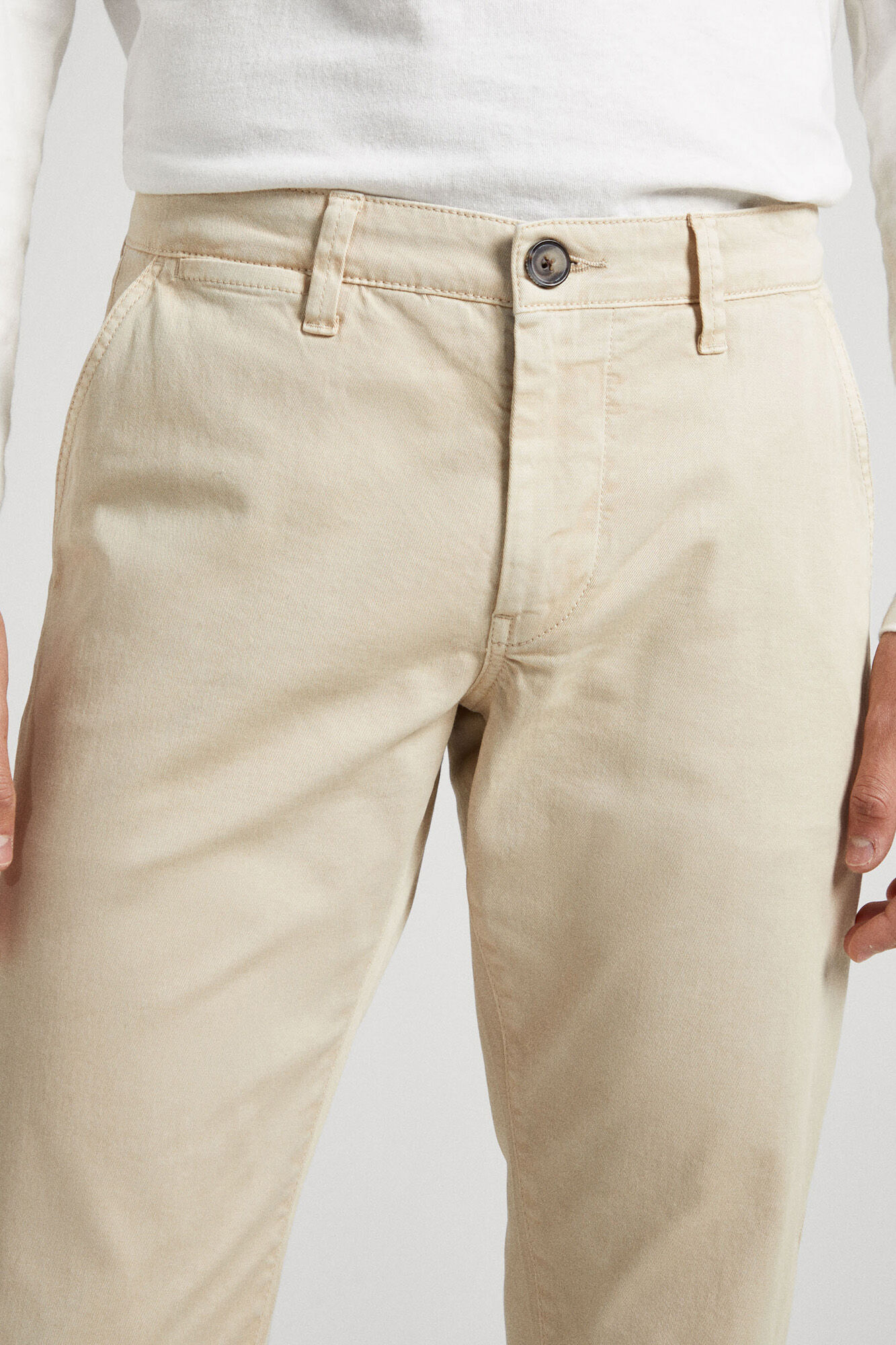 Calça chino slim Charly