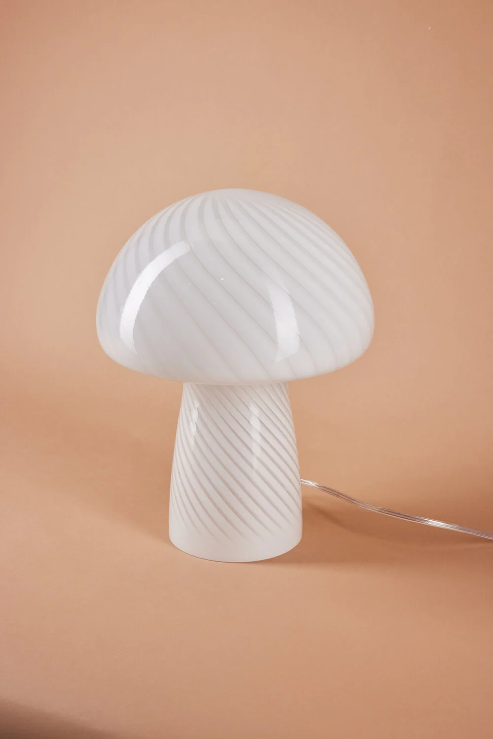 Bahne Interior  Mushroom bordlampe, hvid - H23 cm.