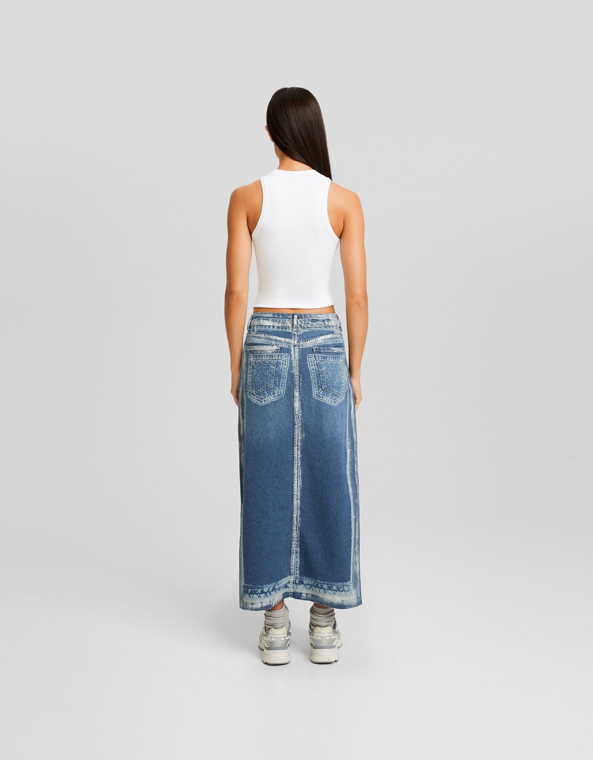 Saia midi jeans com estampa metálica