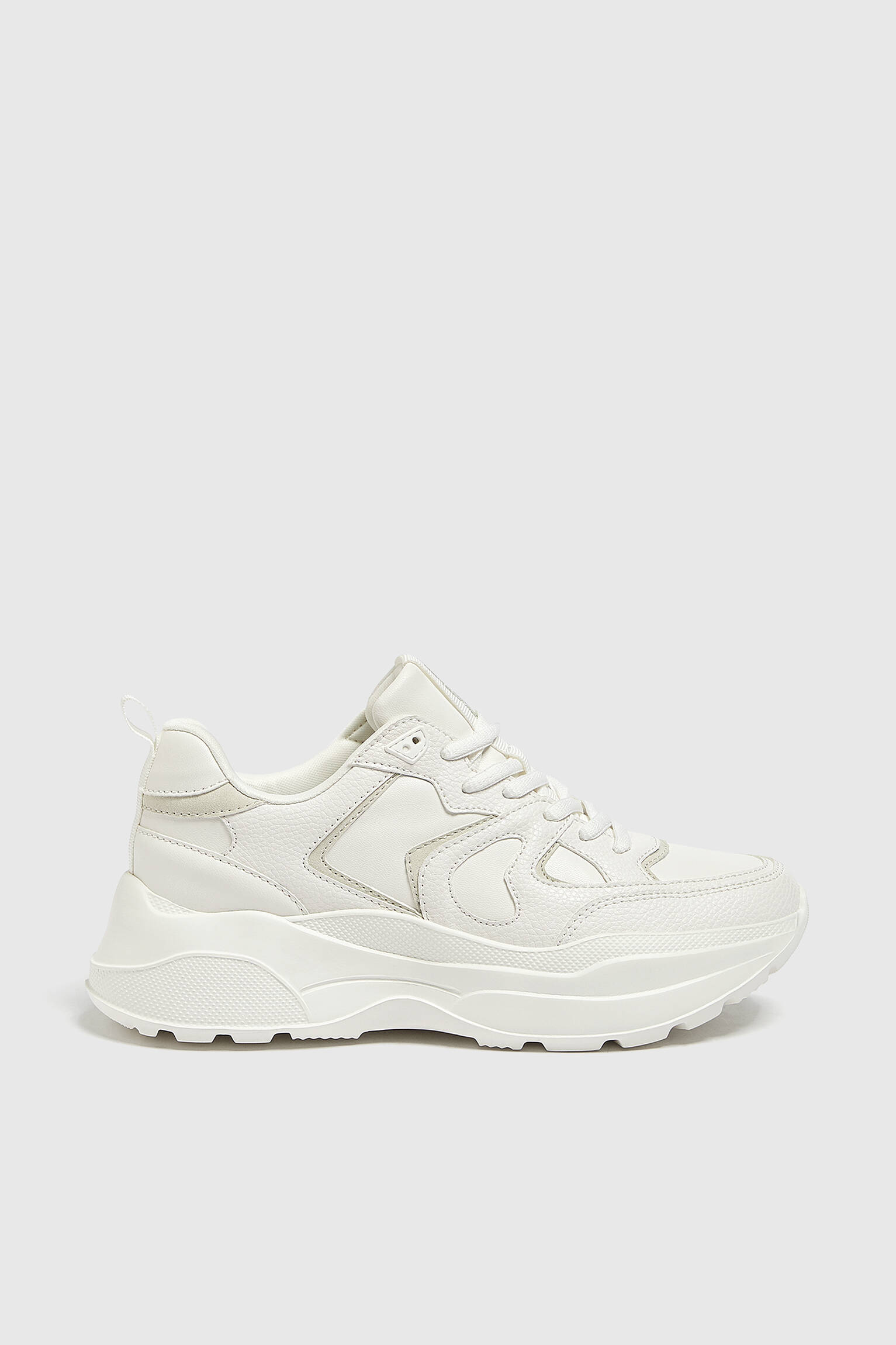 TÊNIS ESPORTIVO VOLUME - BRANCO