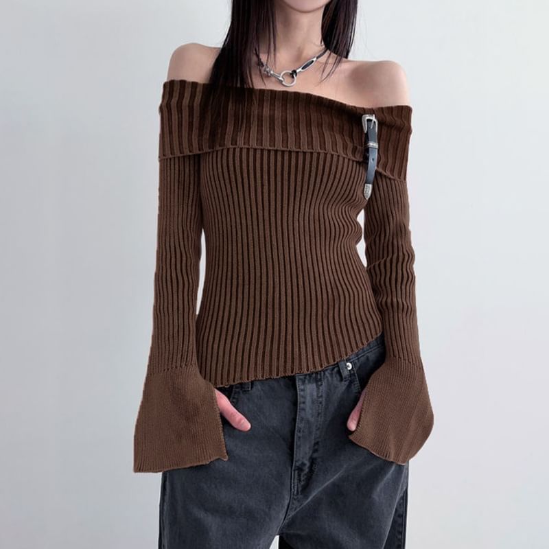 Honet - Off-shoulder geribbelde, slim-fit gebreide top met klokmouwen
