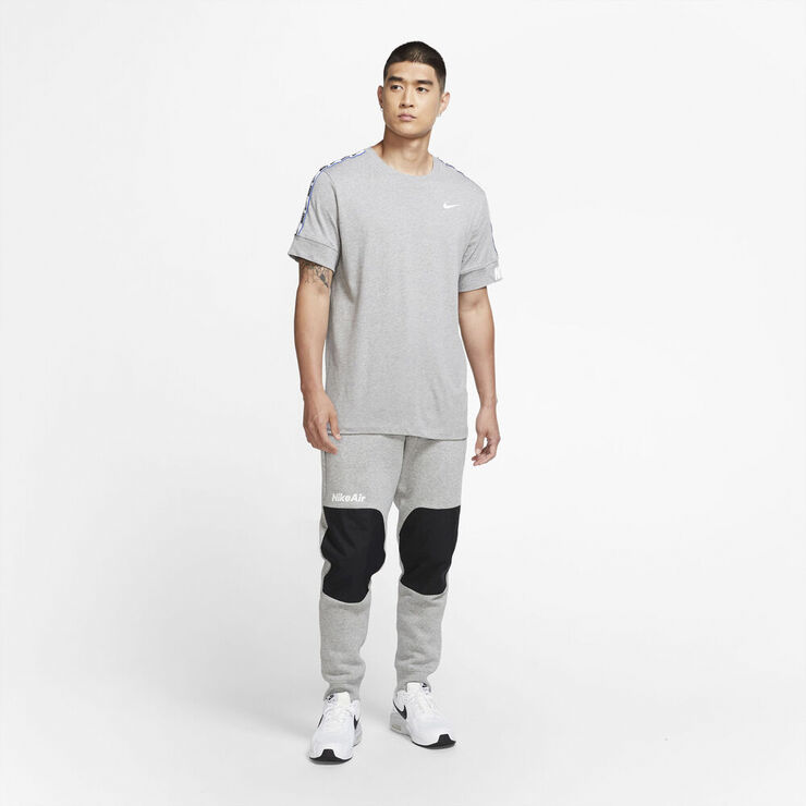 Nike M Nsw Repeat Tee Ss Grå