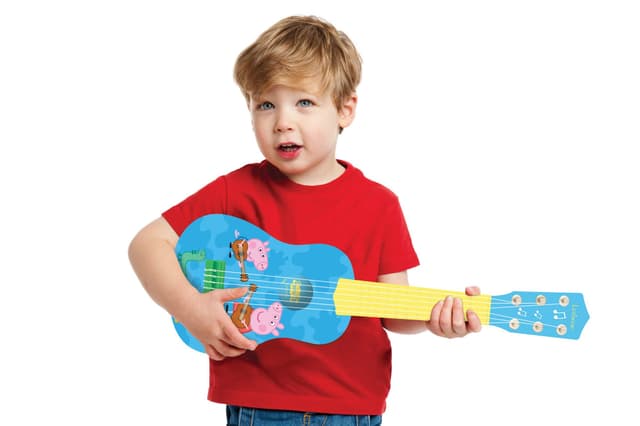 Min første guitar Peppa Pig