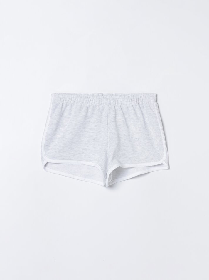 Conjunto de 4 shorts básicos de fleece com detalhes em rosa claro