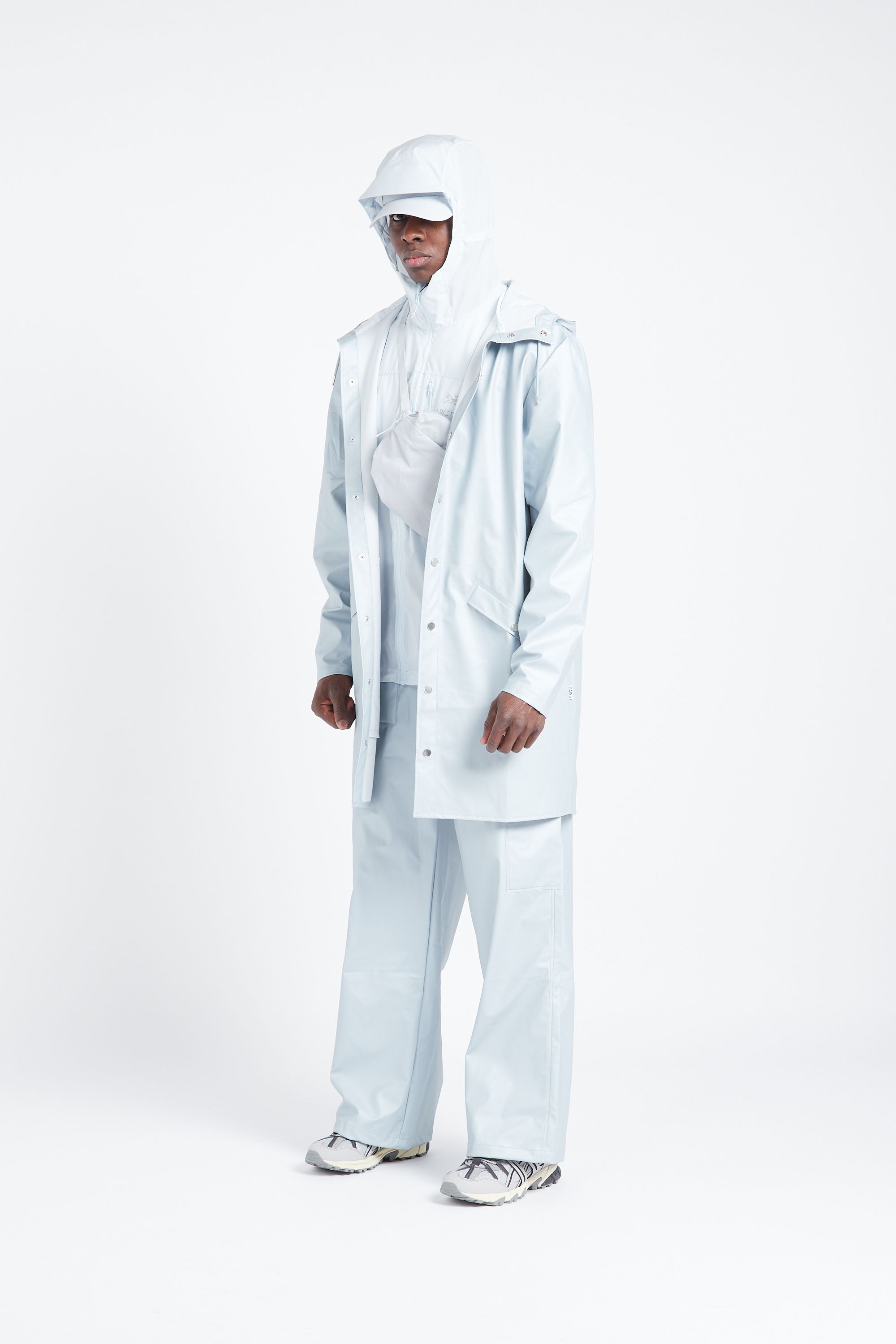 RAINS Coupe-vent LONG JACKET Bleu
