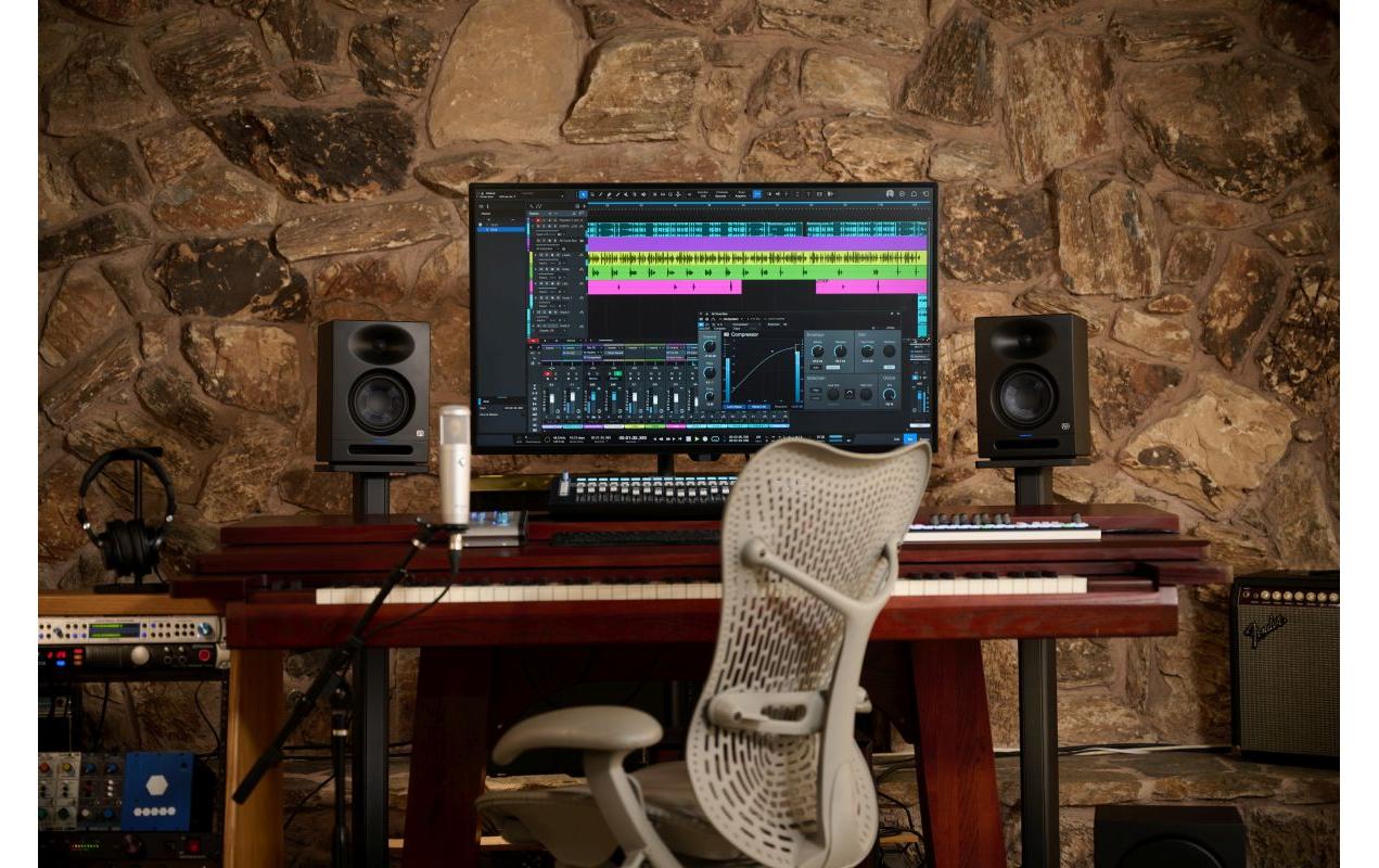 Studiomonitor Eris Studio 5 Schwarz<br>Aktive 5.25-Zoll 2-Wege-Studiomonitore mit EBM Wave Guide