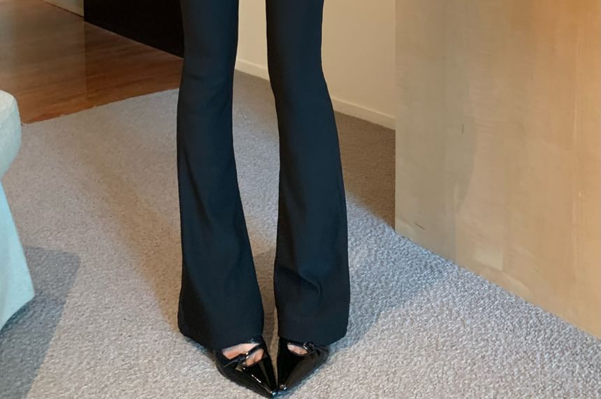 Metonymph - High Rise Plain Flared Pants