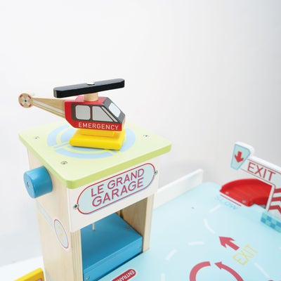 Le Toy Van Le Grand Tre Garasje