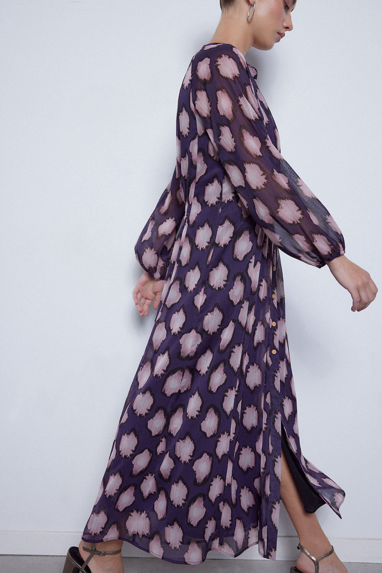 vestido com estampa ikat