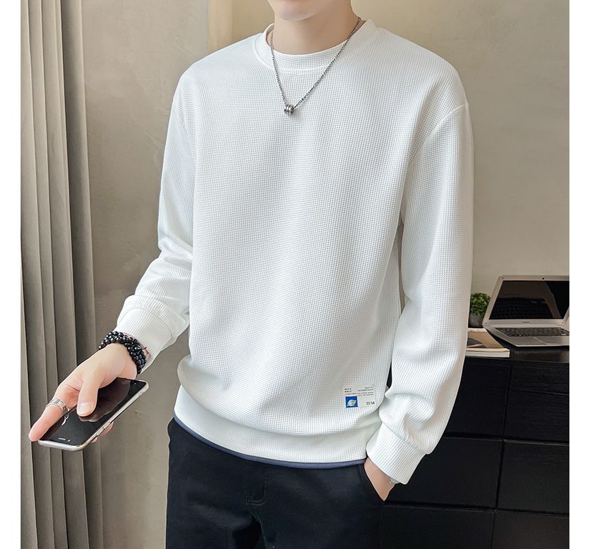 Ninine - Mock Two-Piece Crew Neck Lettering Applique Two-Tone Sweatshirt