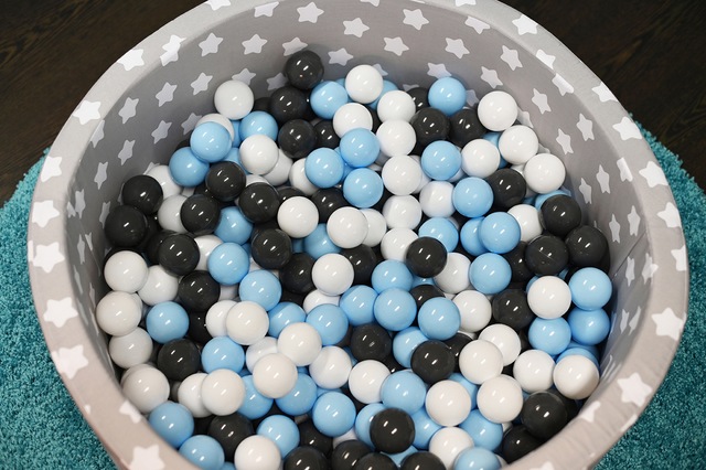Knorrtoys® Bällebad »Soft, Grey White Stars« mit 300 Bälle creme/Grey/lightBlue; Made in Europe
