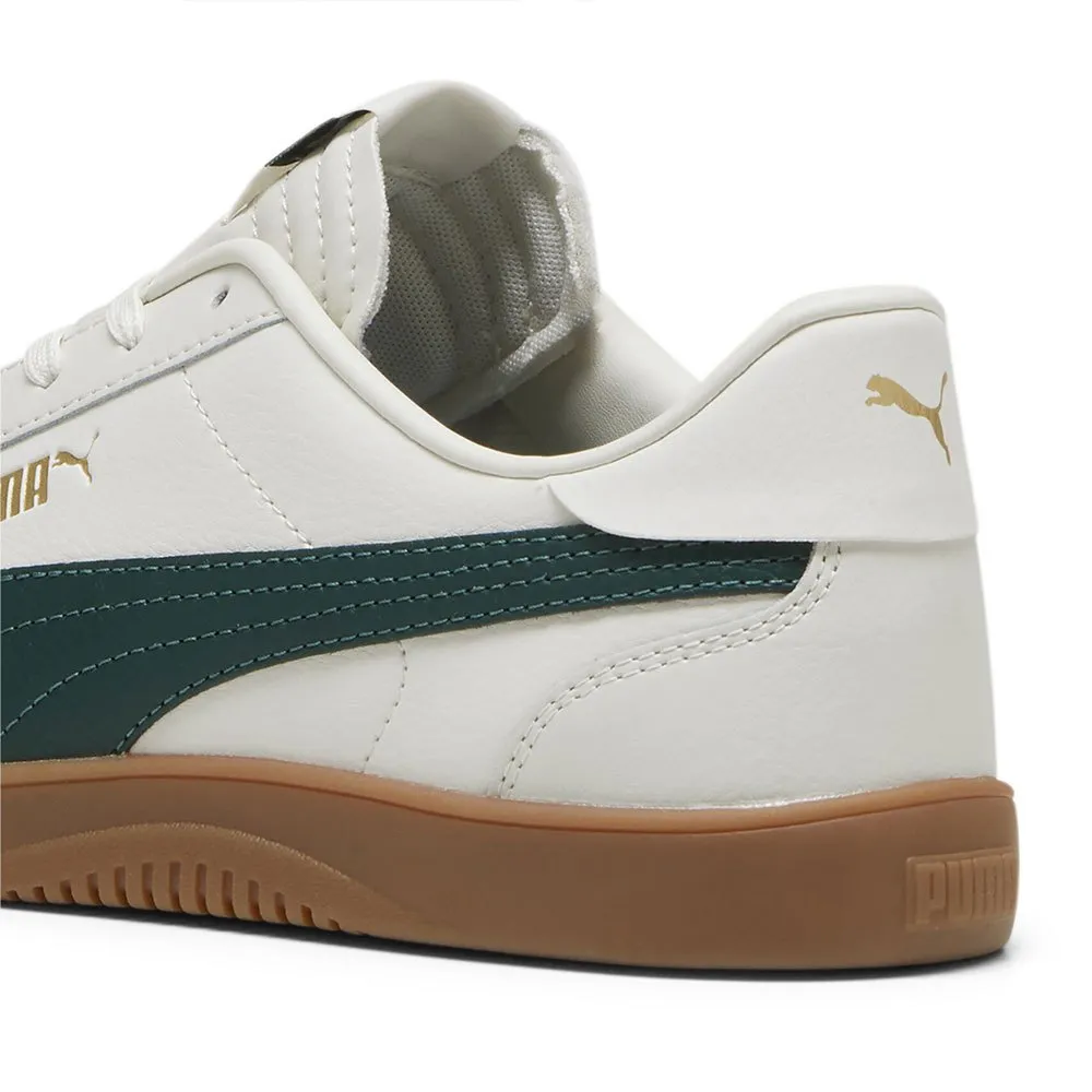 Tênis esportivo Puma Club 5V5