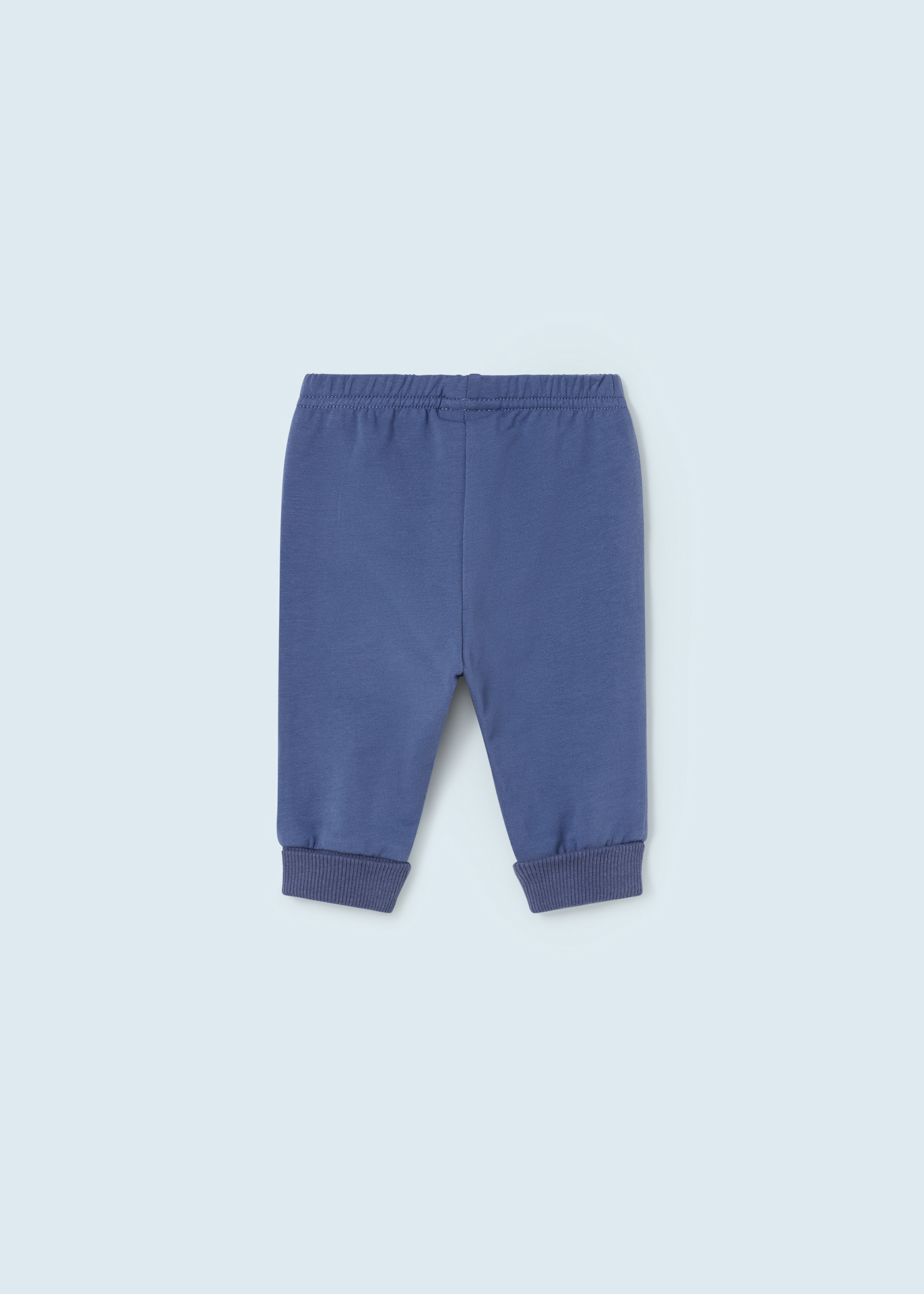 Conjunto de 3 peças em algodão sustentável para recém-nascidos.