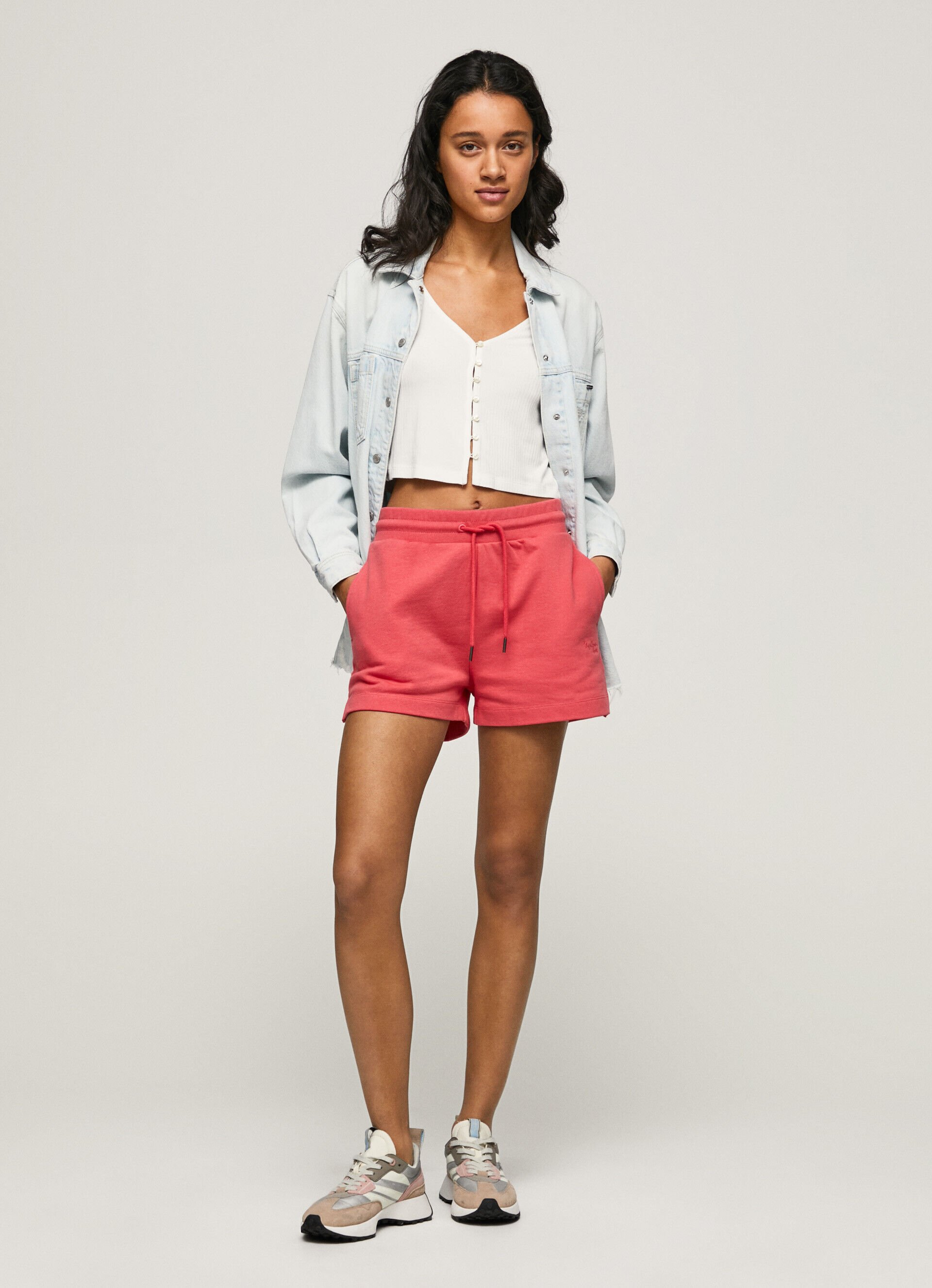 Shorts de algodão com cintura ajustável - vermelho estúdio