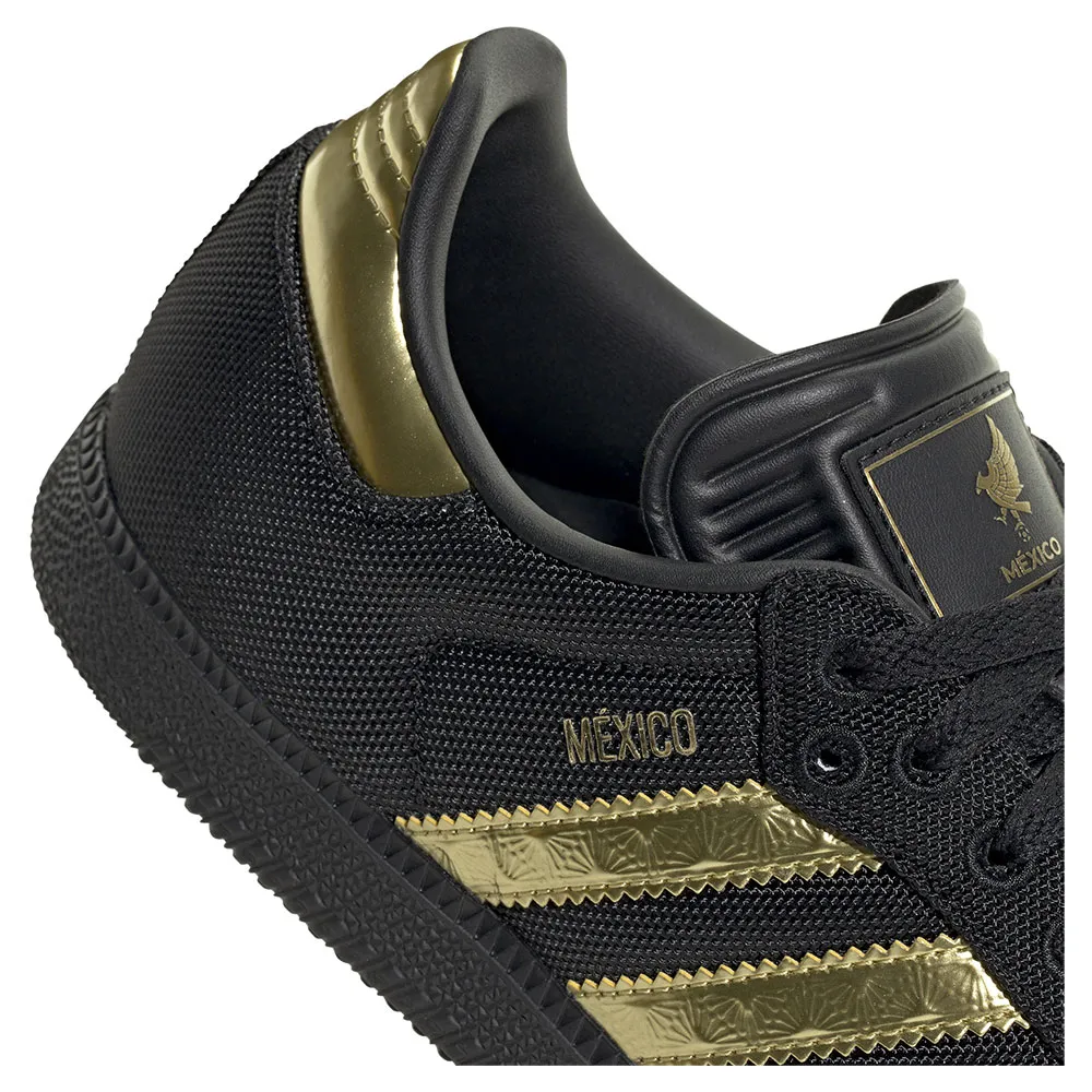 tênis esportivos adidas Samba México