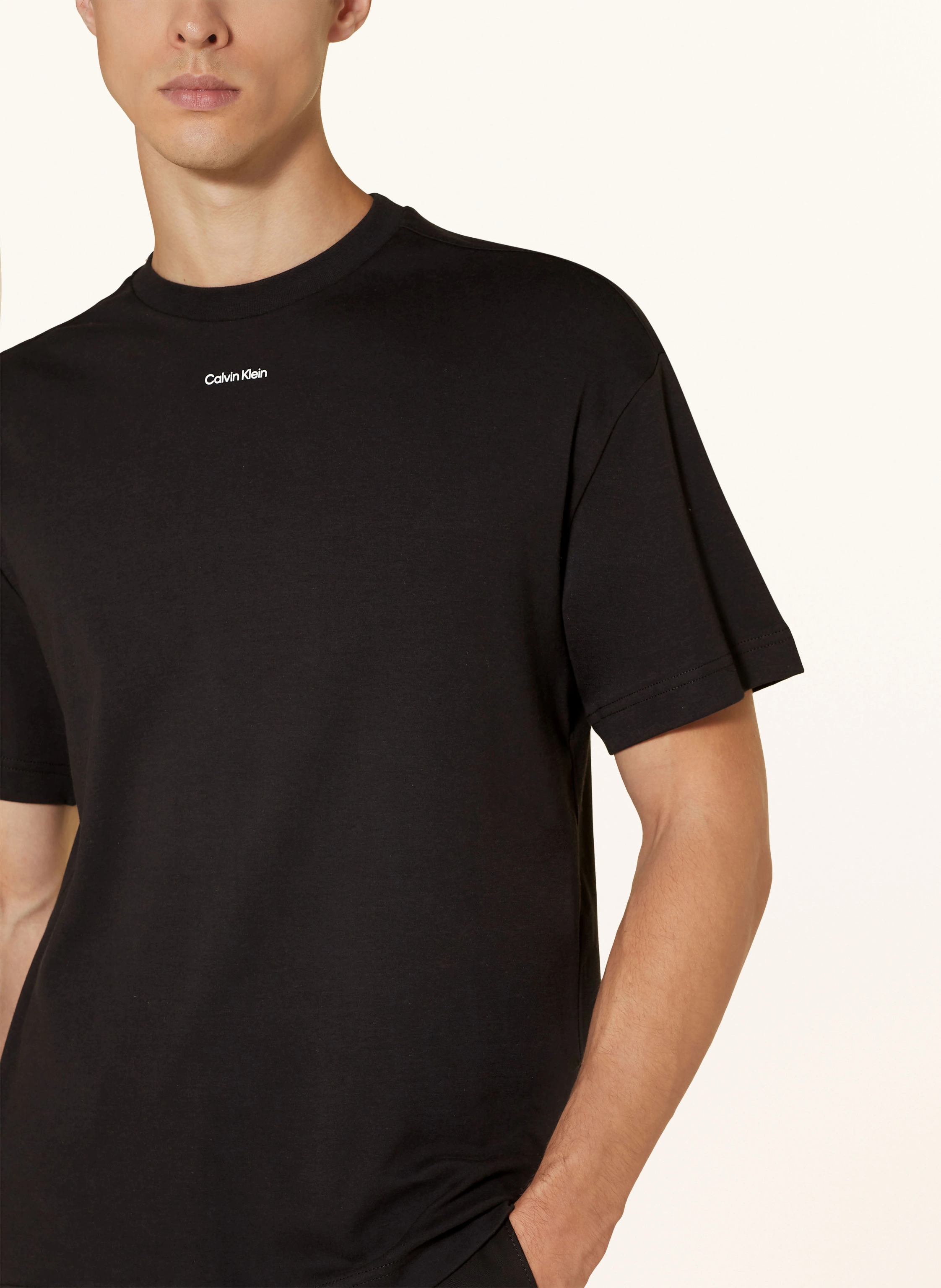 Calvin Klein T-Shirt