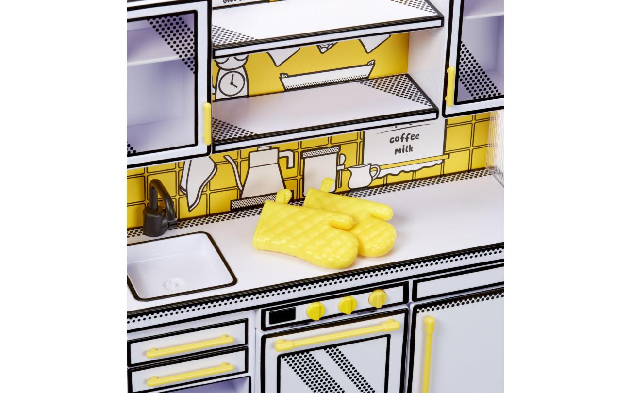 MGA's Miniverse Mini Kitchen
