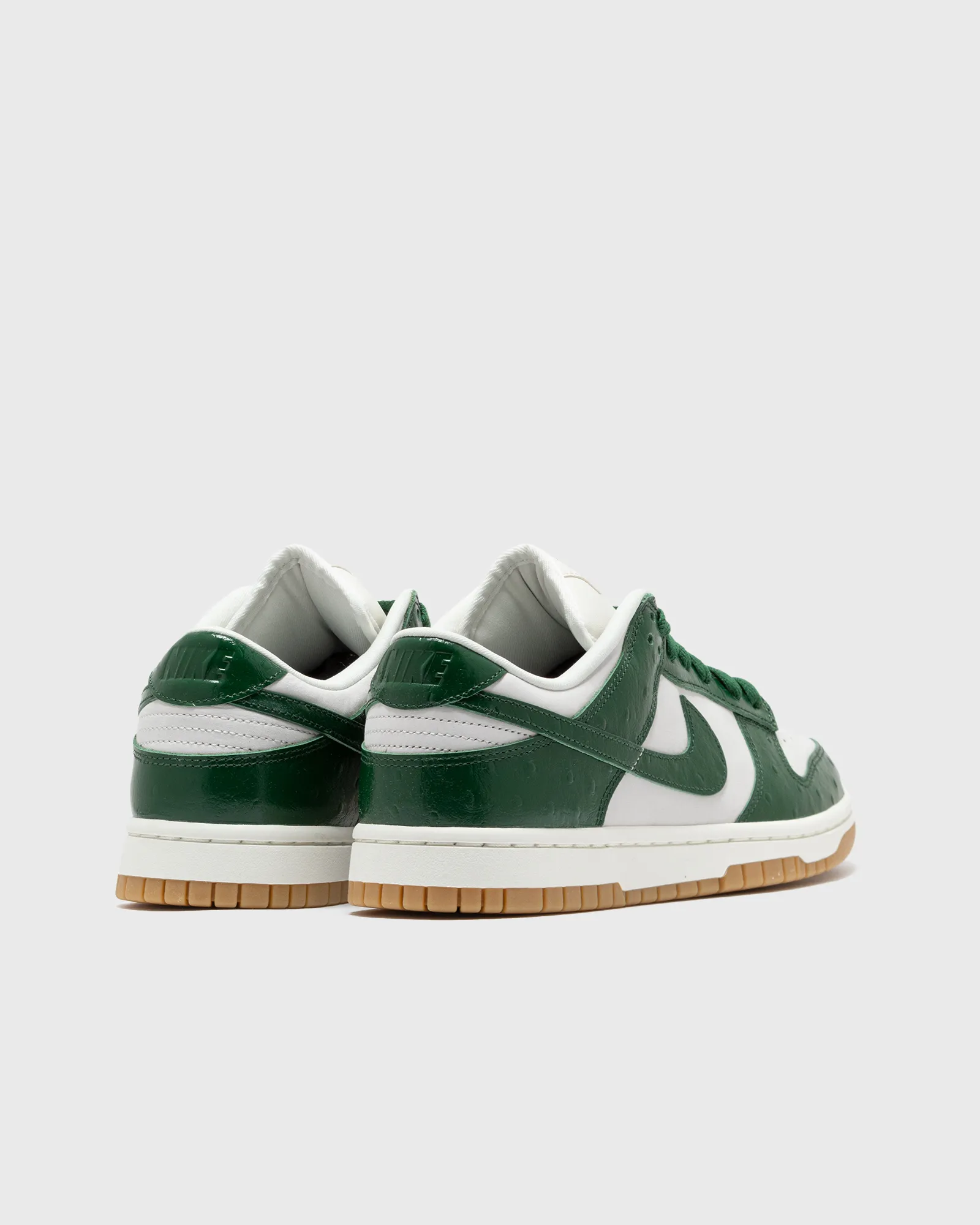 Nike WMNS NIKE DUNK LOW LX