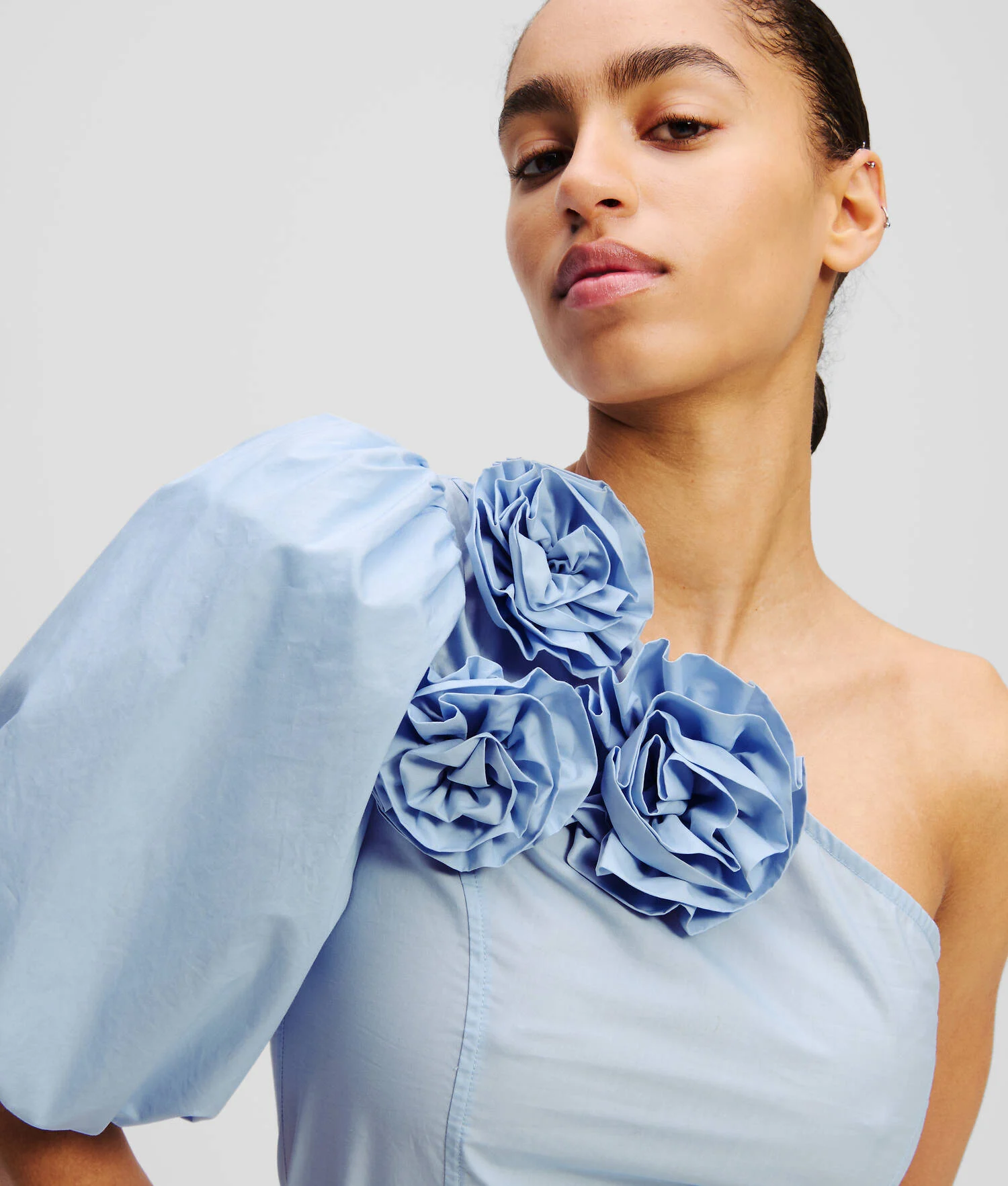 CHEMISIER À ÉPAULE DÉNUDÉE À FLEURS - Bleu Kentucky