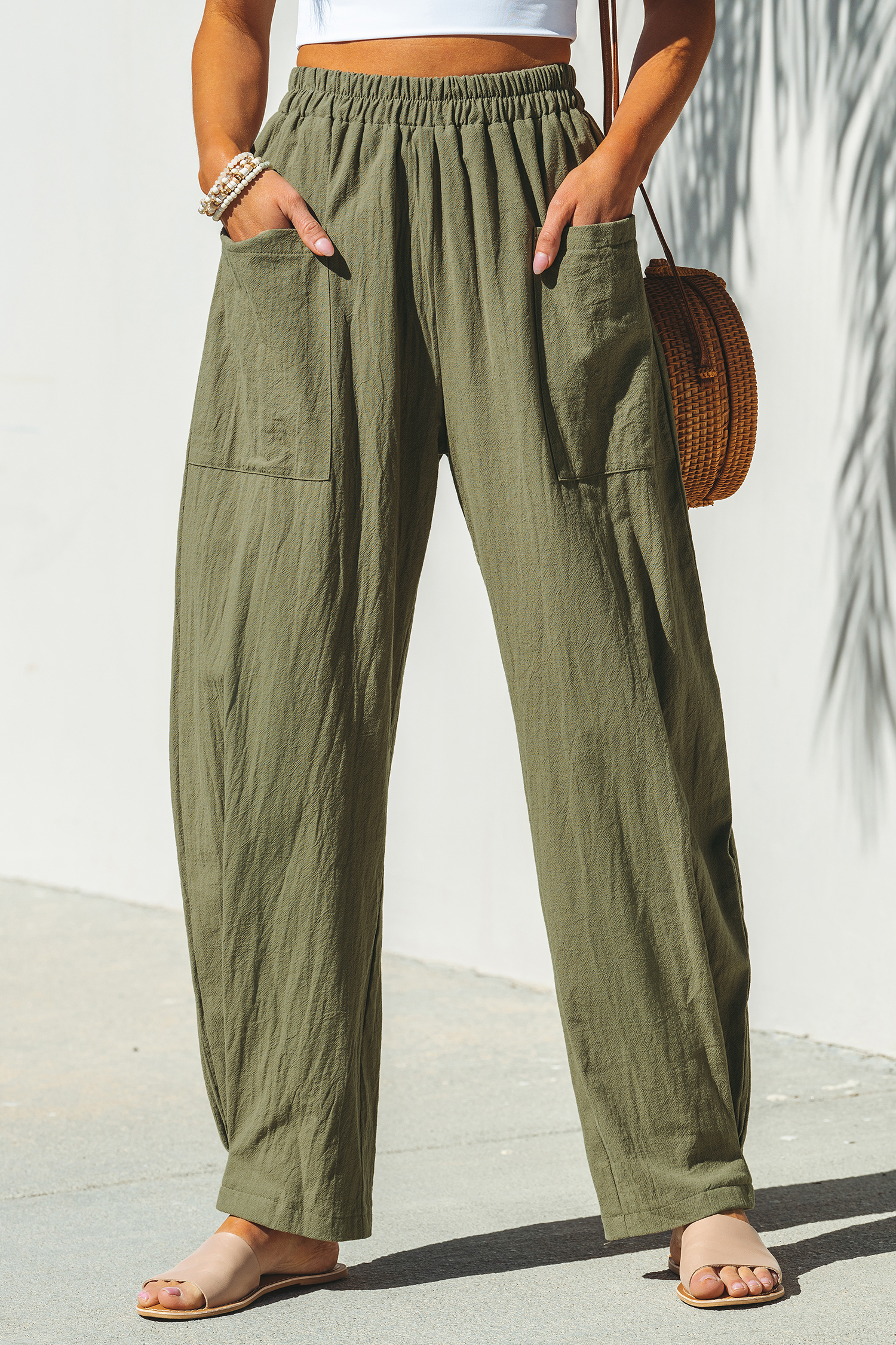 Pantalon en pur coton à jambes trapèze et poches plaquées vert