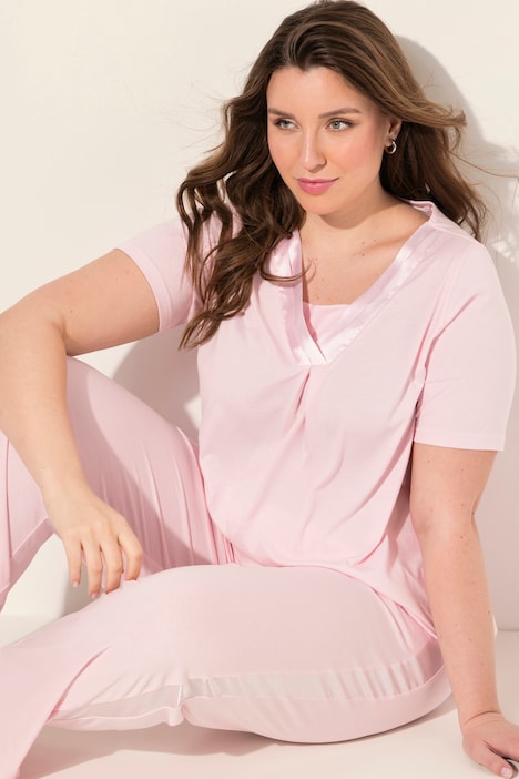 Pyjama, Satindetails, V-Ausschnitt, Halbarm