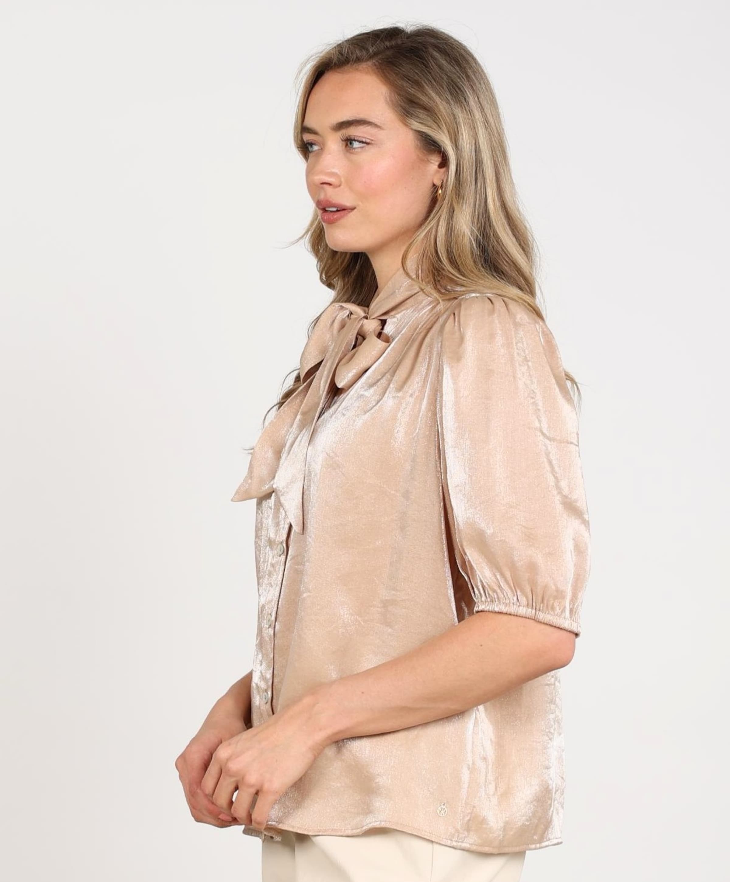 Nukus Dames blouse beige