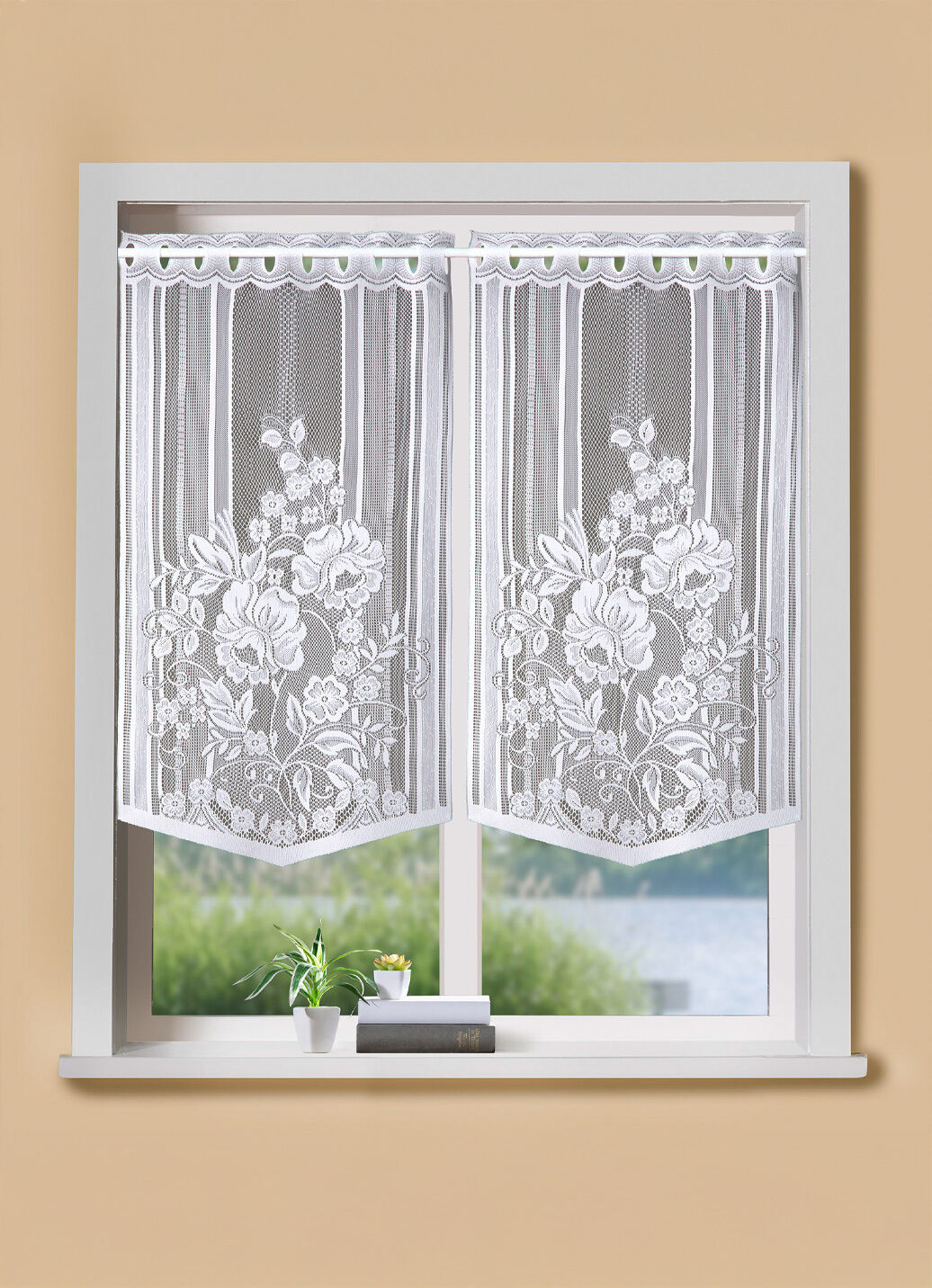 Fenster- und Türbehang mit Stangendurchzug