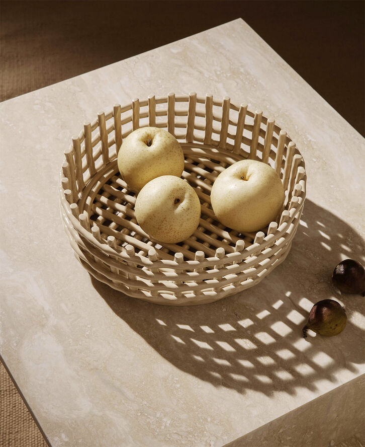 ferm LIVING Ceramic Centrepiece - Cashmere Cashmere