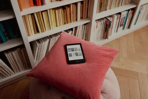Kobo Clara Colour - eBook læser - 16 GB - 6