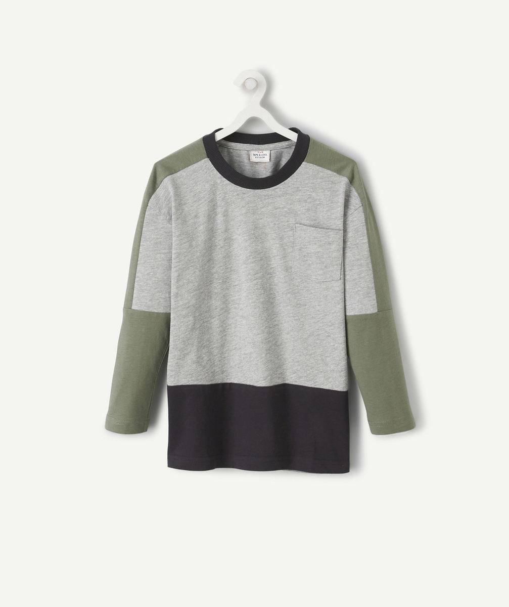 T-SHIRT GARÇON EN COTON BIO COLORBLOCK GRIS ET KAKI AVEC POCHE