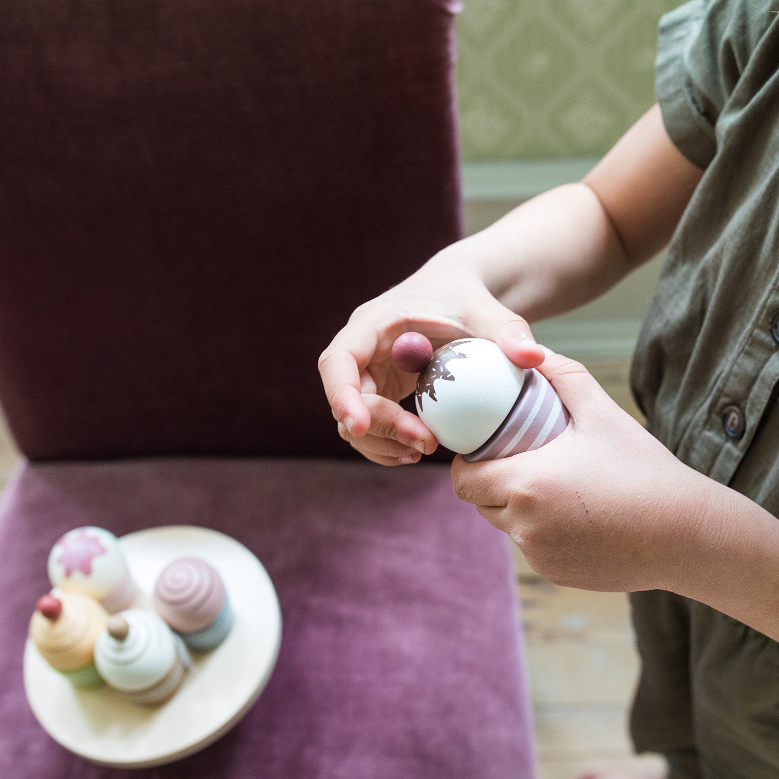 Cupcakes auf Tortenständer